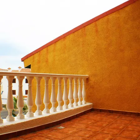 Sunny Terraced House Apartman Costa Adeje (Tenerife)